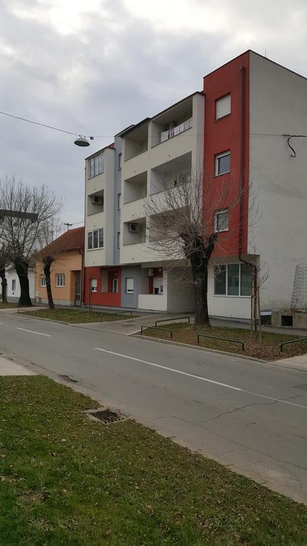 Apartment Roko Osijek Exterior foto